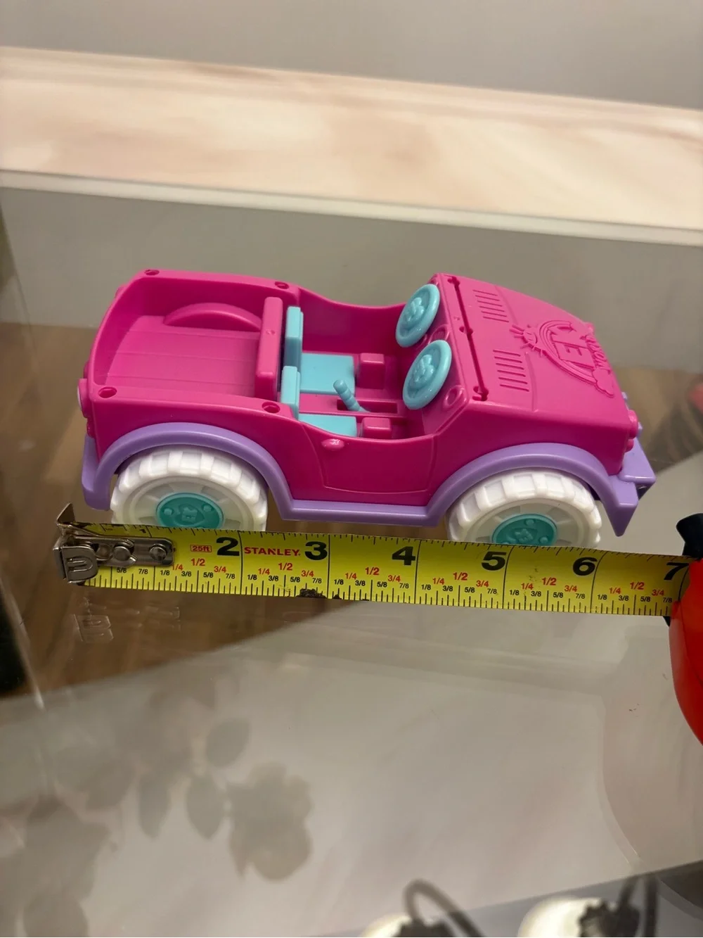 Ryan's World Emma Kate Posable Action Figures with Jeep Play Set